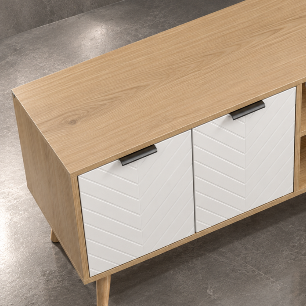 Meuble TV scandinave bois et blanc, portes à chevrons, 110 cm